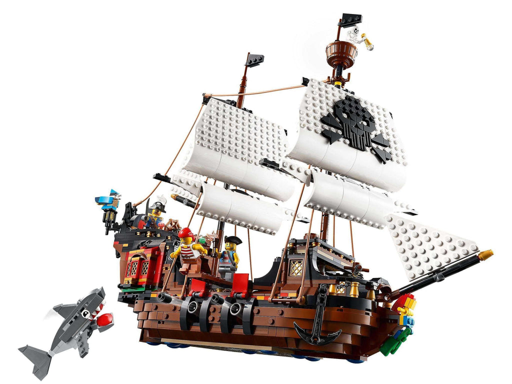 LEGO® Creator 31109 Piratenschiff Piratentaverne - 1264 Teile